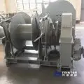 combined_winch_and_windlass 2